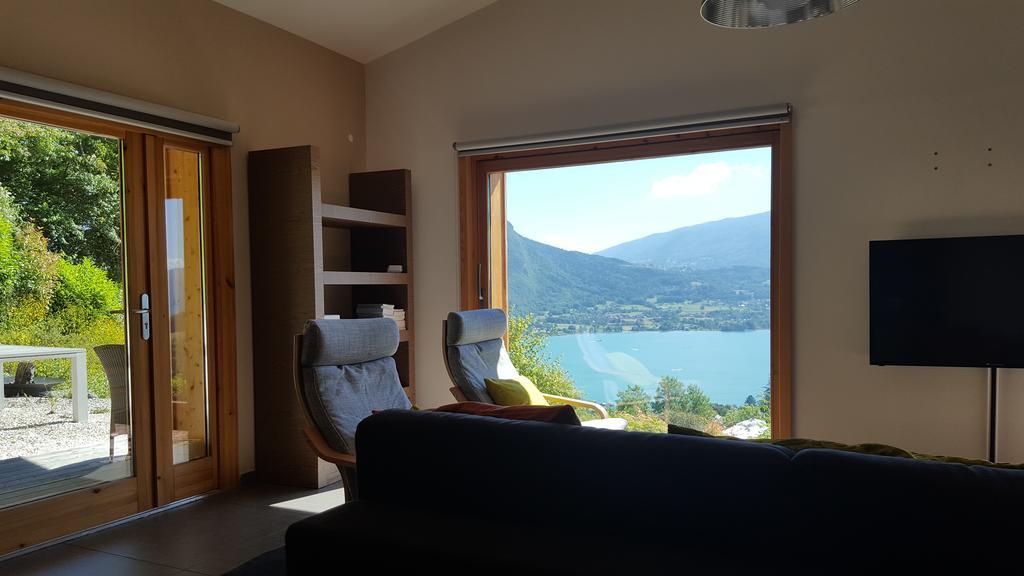 Lakeview 180° Villa *